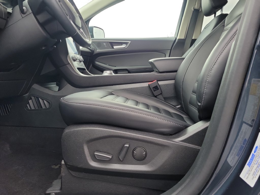 Certified 2024 Ford Edge SEL w/ Convenience Package AWD/4WD image 19
