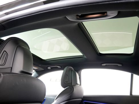 Certified 2023 Mercedes-Benz C 300 4MATIC Sedan image 17