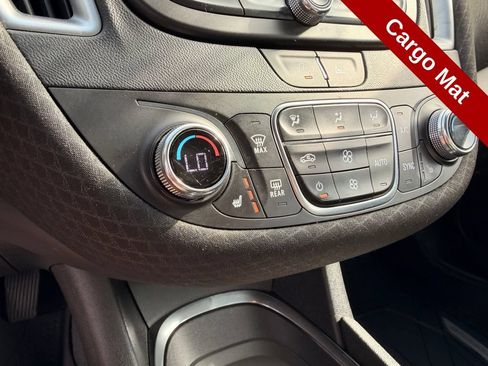 Used 2023 Chevrolet Malibu LT w/ LPO, Floor Liner Package FWD image 25