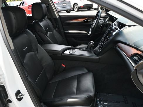 Used 2018 Cadillac CTS Premium Luxury RWD image 17
