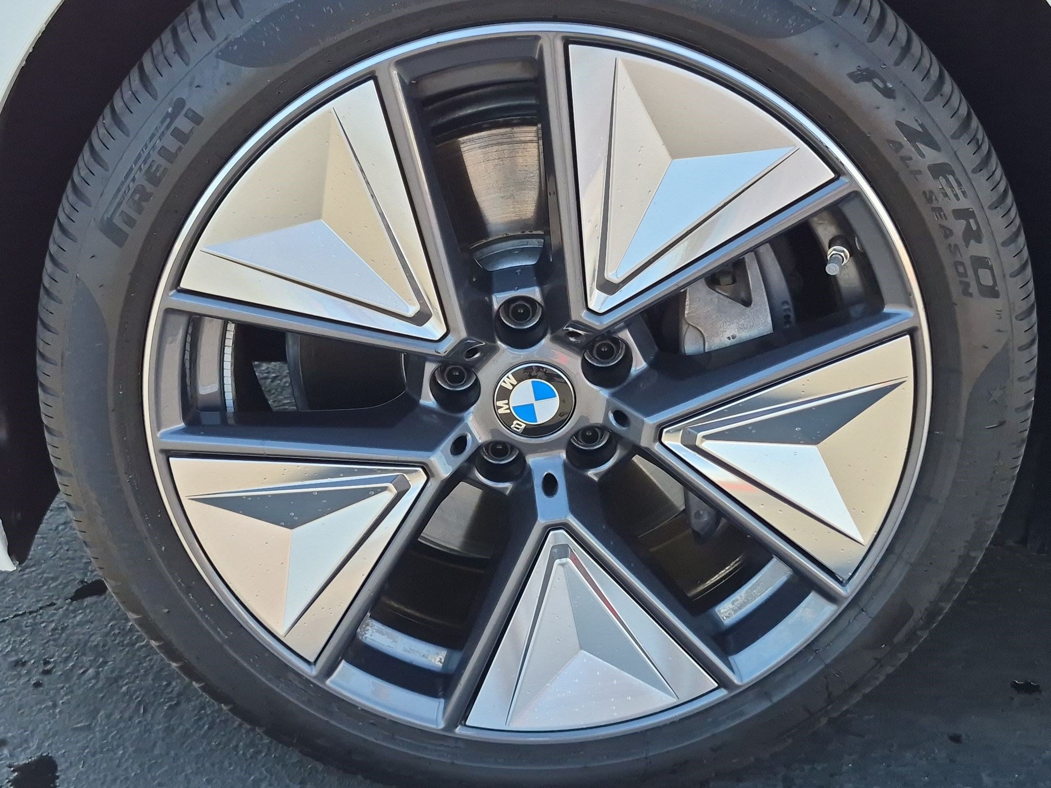 Certified 2025 BMW i4 eDrive40 w/ M Sport Package RWD image 13