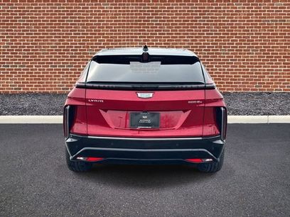 New 2025 Cadillac Lyriq Luxury