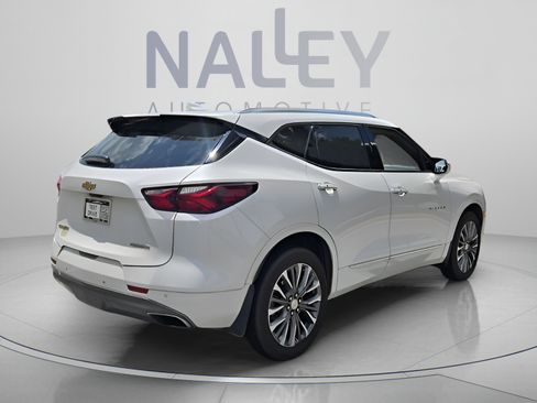 Used 2021 Chevrolet Blazer Premier w/ Driver Confidence II Package FWD image 9