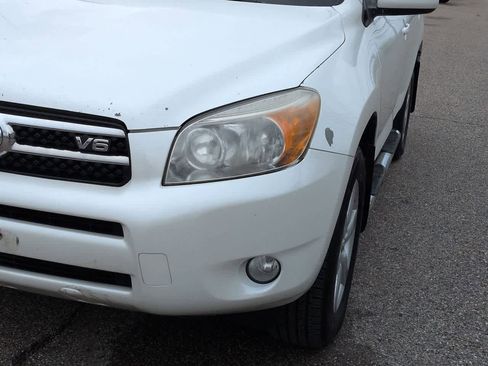 Used 2007 Toyota RAV4 Limited FWD image 10