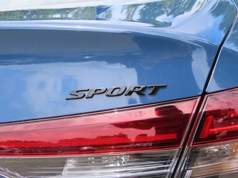 New 2026 Honda Civic Sport image 9