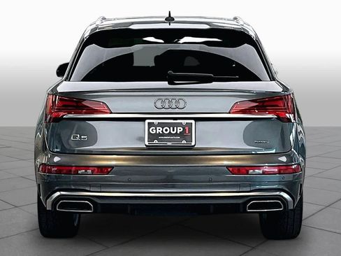 Used 2022 Audi Q5 2.0T Premium Plus w/ Premium Plus Package AWD/4WD image 5
