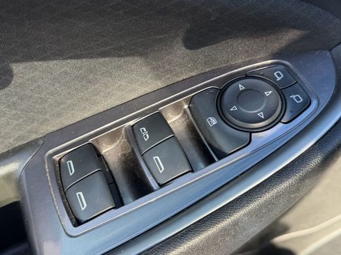 Used 2022 Chevrolet Malibu LT FWD image 9