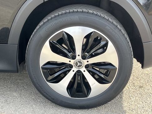 Certified 2025 Mercedes-Benz GLB 250 GLB 250 image 13