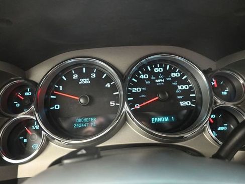 Used 2008 GMC Sierra 2500 SLE w/ Convenience Package AWD/4WD image 26