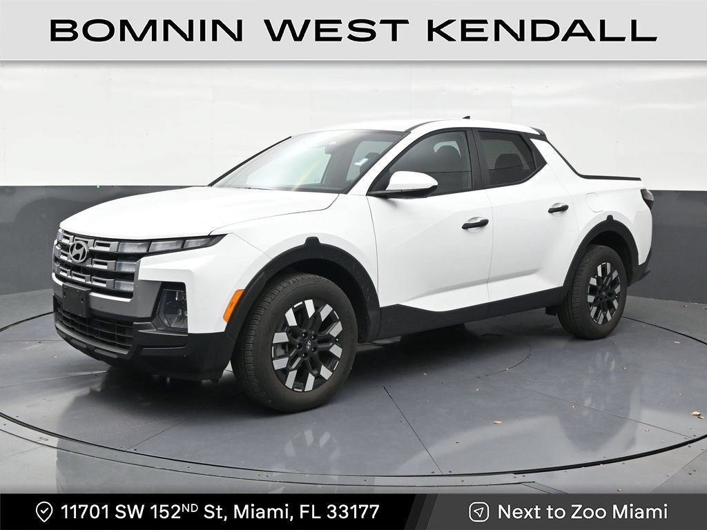 Used 2026 Hyundai Santa Cruz SE FWD image 1