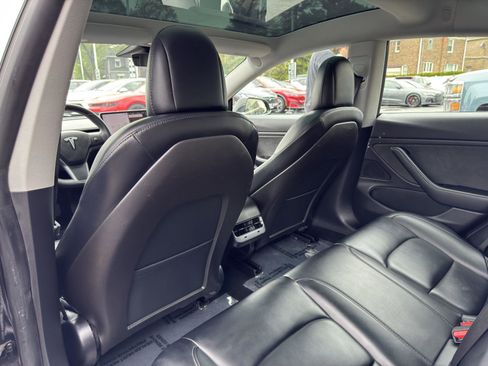 Used 2019 Tesla Model 3 Standard Range Plus RWD image 25