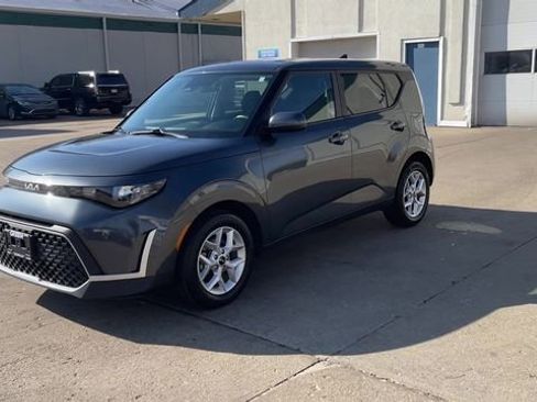 Used 2024 Kia Soul LX w/ Option Group 015 image 4