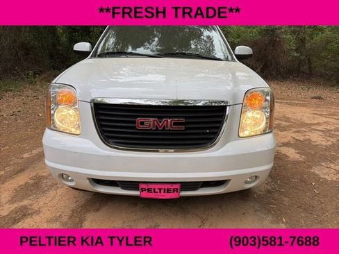 Used 2013 GMC Yukon SLE w/ Convenience Package image 2