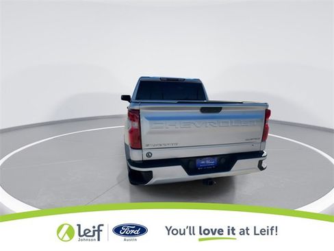 Used 2022 Chevrolet Silverado 1500 Custom image 9