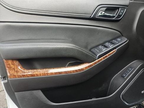 Used 2017 Chevrolet Tahoe Premier image 12