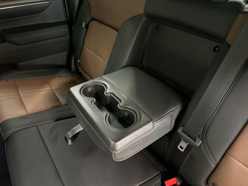 Certified 2024 Chevrolet Silverado 1500 High Country w/ High Country Premium Package image 37