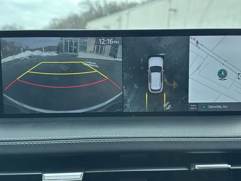 Used 2023 Genesis GV70 2.5T w/ Sport Prestige Package image 23