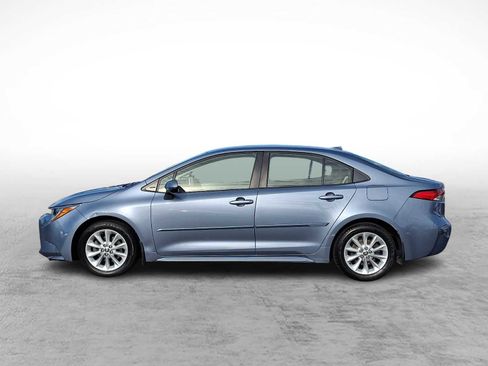 Used 2020 Toyota Corolla LE w/ LE Convenience Package FWD image 6