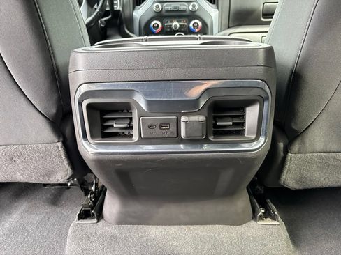Used 2020 GMC Sierra 1500 Elevation w/ Elevation Value Package AWD/4WD image 32