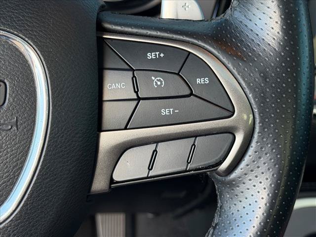 Used 2019 Dodge Challenger R/T w/ Driver Convenience Group RWD image 19