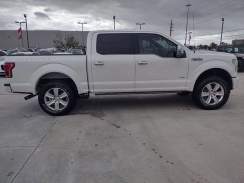 Used 2015 Ford F150 Platinum w/ Equipment Group 701A Luxury image 8