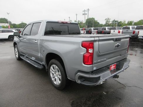 Used 2025 Chevrolet Silverado 1500 LTZ w/ LTZ Premium Package AWD/4WD image 11