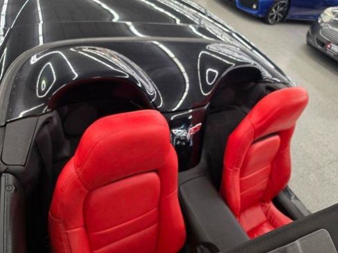 Used 2009 Chevrolet Corvette Convertible w/ Preferred Equipment Group RWD image 16