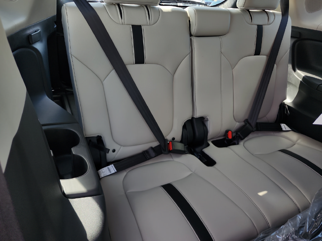 New 2026 Honda Pilot Touring image 37