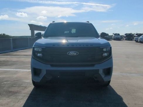 New 2026 Ford Expedition Max Platinum w/ Stealth Appearance Package AWD/4WD image 8