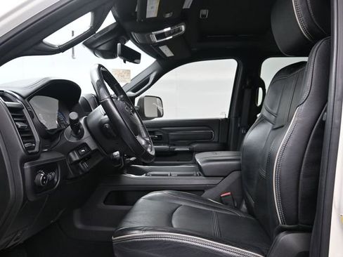 Used 2022 RAM 2500 Limited image 9