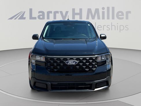 Used 2025 Ford Maverick XLT FWD image 8