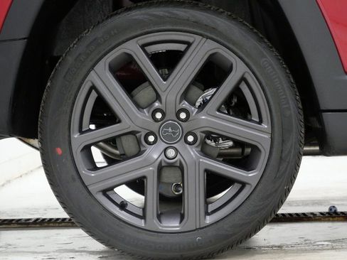 New 2026 Jeep Compass Latitude w/ Sun and Sound Group image 10