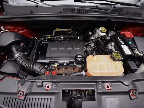 Used 2021 Chevrolet Trax LT w/ Driver Confidence Package image 22