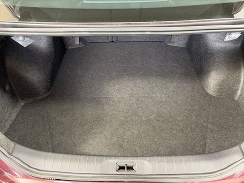 Used 2025 Nissan Altima 2.5 SV image 14