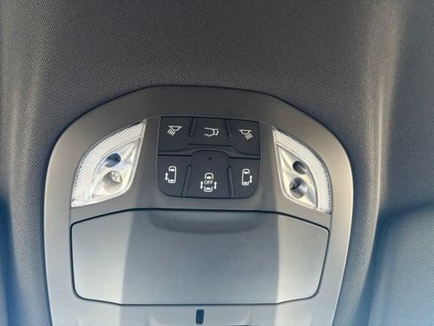 New 2027 Chrysler Pacifica Select FWD image 29