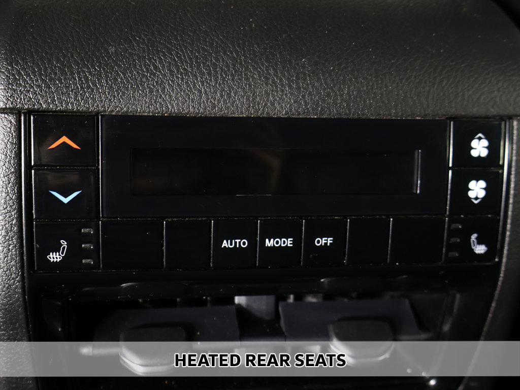 Used 2023 Jeep Grand Cherokee L Limited w/ Luxury Tech Group II AWD/4WD image 8