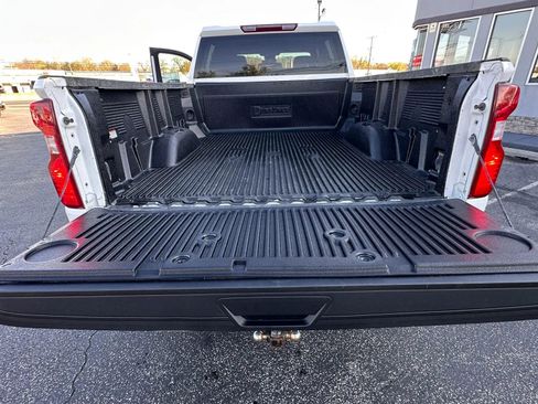 Used 2024 Chevrolet Silverado 2500 LT image 26