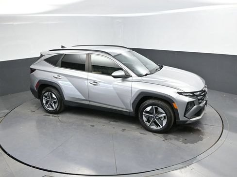 Used 2025 Hyundai Tucson SEL AWD/4WD image 25