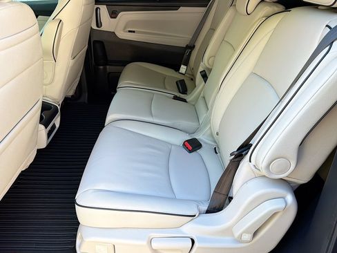 Used 2026 Honda Odyssey Touring image 26