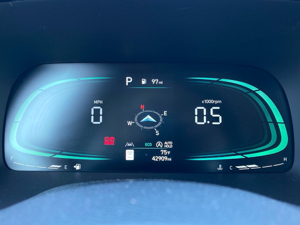 Used 2025 Hyundai Palisade SEL FWD image 16