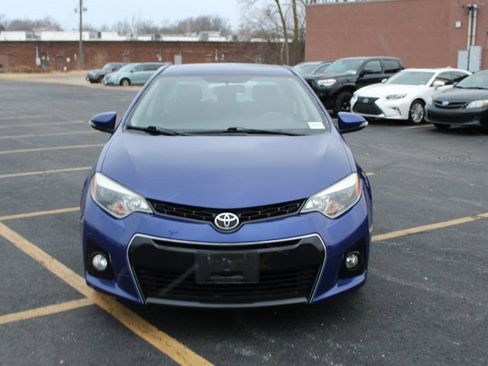 Used 2015 Toyota Corolla S image 3