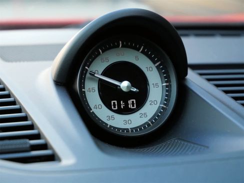 Used 2022 Porsche 911 Carrera 4 GTS image 12