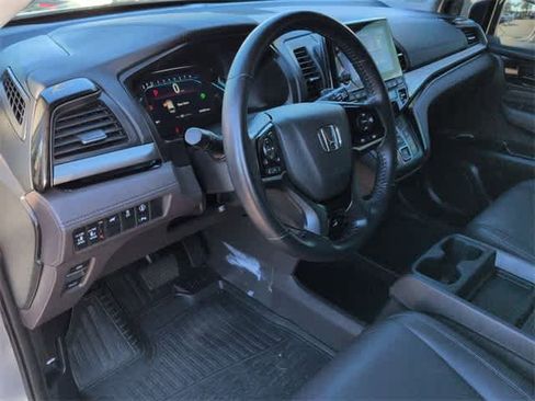 Used 2024 Honda Odyssey Touring image 10