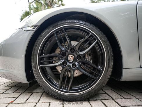 Used 2019 Porsche 911 Carrera RWD image 44