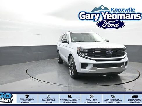 New 2026 Ford Expedition Platinum image 1