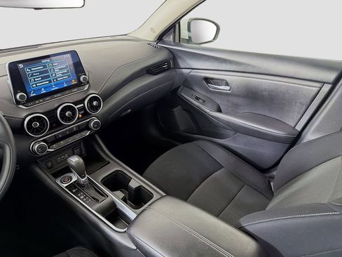 Used 2024 Nissan Sentra SV FWD image 24