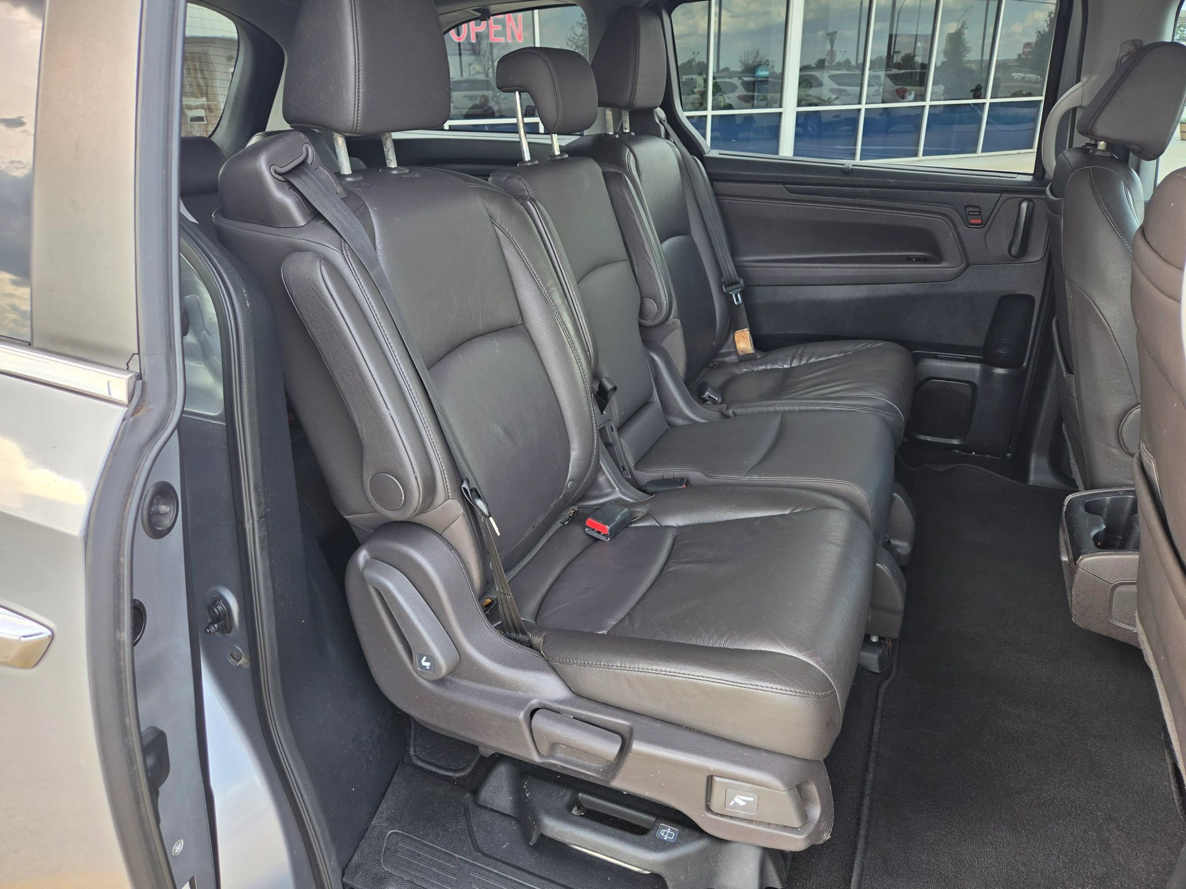 Used 2019 Honda Odyssey EX-L image 11