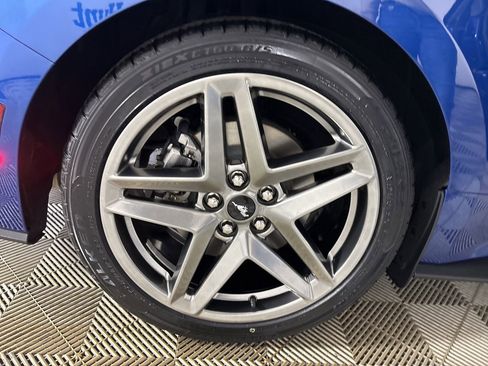 Used 2024 Ford Mustang Coupe image 25