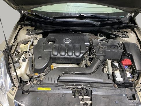 Used 2010 Nissan Altima 2.5 SL w/ SL Pkg FWD image 24