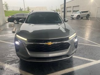 Used 2024 Chevrolet Trax LT w/ Driver Confidence Package FWD video 2